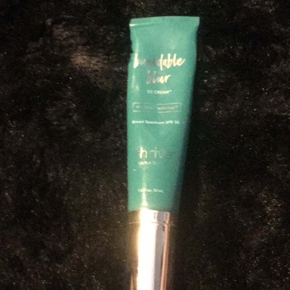 Thrive buildable blur cc cream light